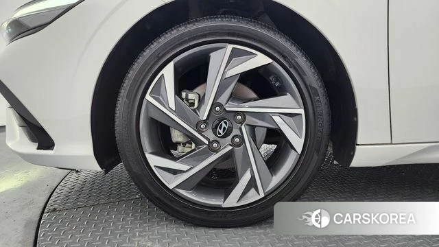 Hyundai The New Avante (CN7) id 4623947 из Кореи 29