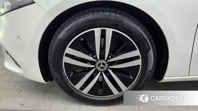 Mercedes-Benz A-Class W177 id 4708013 из Кореи 15