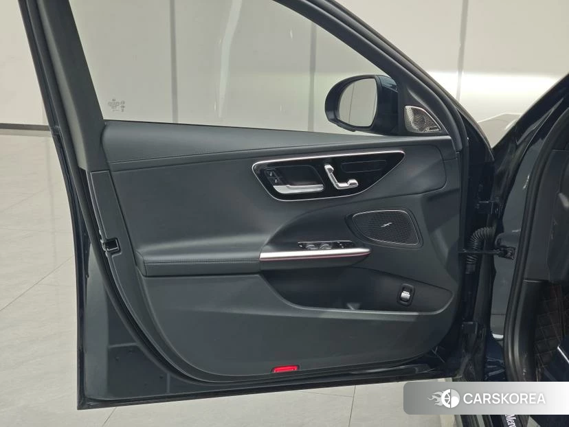 Mercedes-Benz C-class id 4461770 из Китая 12