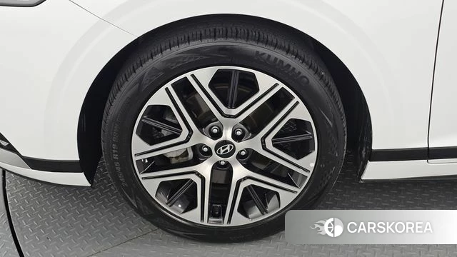 Hyundai Grandeur (GN7) id 3940328 из Кореи 15