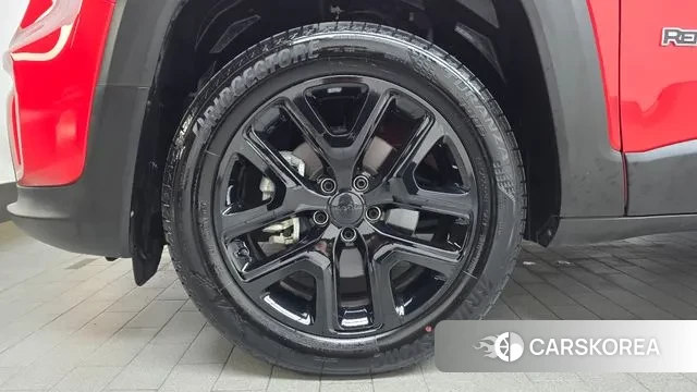 Jeep Renegade id 3294537 из Кореи 15