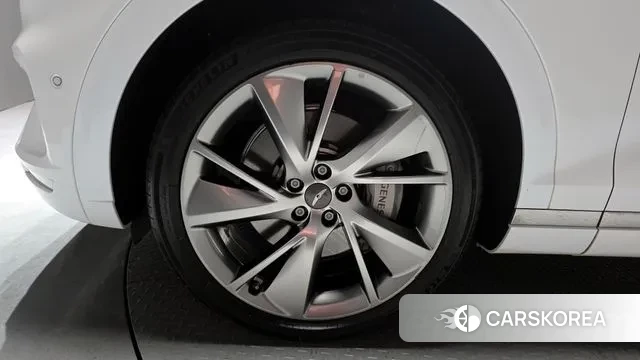 Genesis GV70 id 3591231 из Кореи 15