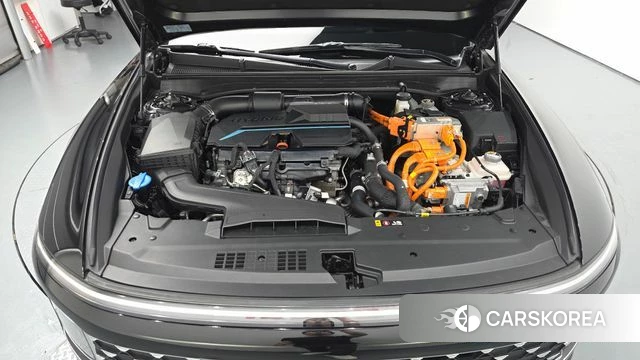 Hyundai Grandeur Hybrid (GN7) id 4744834 из Кореи 27