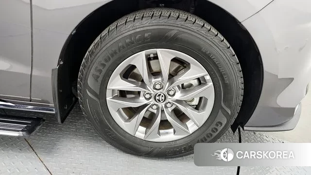 Toyota Sienna 4th Generation id 3477920 из Кореи 15