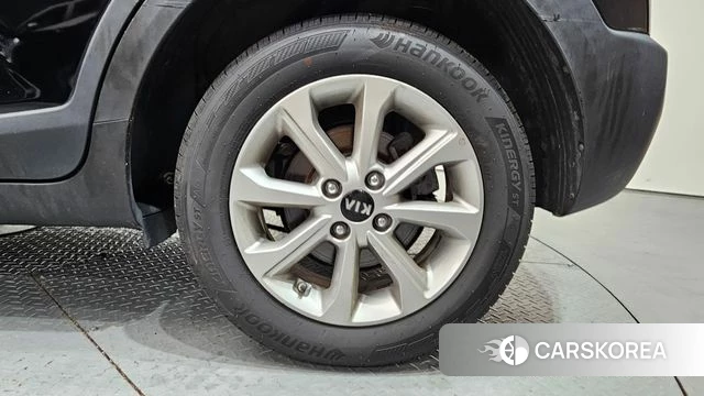Kia Stonic id 4760467 из Кореи 25
