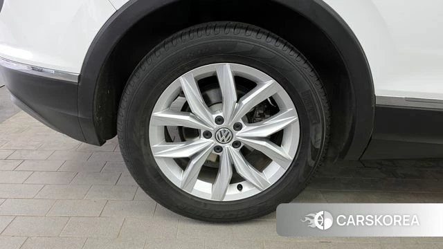 Volkswagen Tiguan second Generation id 4019585 из Кореи 15