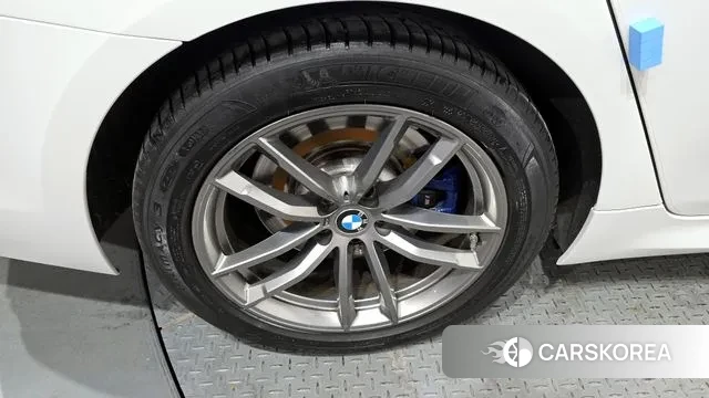 BMW 5 Series (G30) id 3583544 из Кореи 15