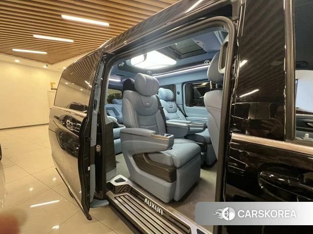 Mercedes-Benz V-class id 4291432 из Китая 12