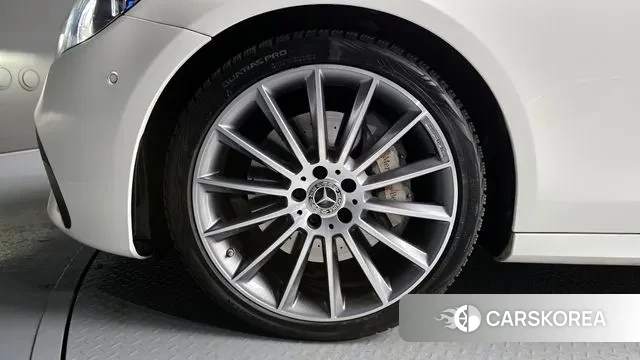Mercedes-Benz E-Class W213 id 3488054 из Кореи 15