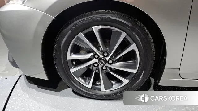 Lexus CT200h id 2977101 из Кореи 15