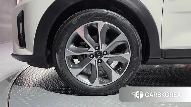 Kia Stonic id 4633076 из Кореи 25