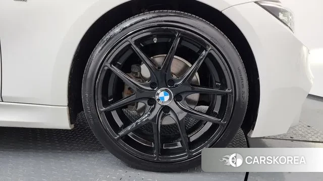 BMW 3 Series (F30) id 3754372 из Кореи 15