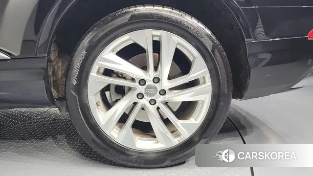 Audi Q7 (4M) id 3626100 из Кореи 15