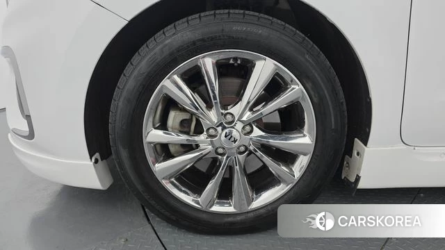 Kia The New Carnival id 3955613 из Кореи 15