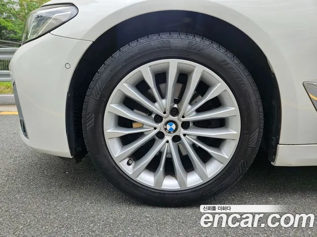 BMW 5 Series (G30) id 2945047 из Кореи 15