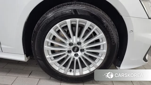 Audi A6 (C8) id 3044083 из Кореи 15