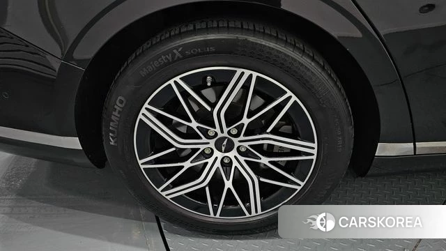 Genesis G90 (RS4) id 3897378 из Кореи 15