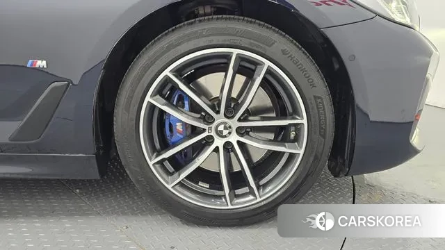 BMW 5 Series (G30) id 3507807 из Кореи 15