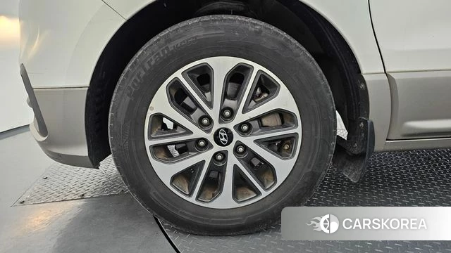 Hyundai The New Grand Starex id 4345782 из Кореи 15