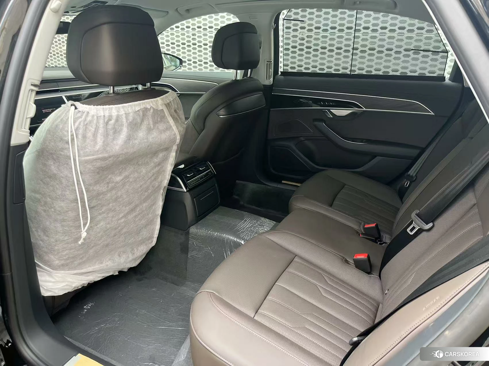 Audi A8 2024 Черный из Китая, фото 5