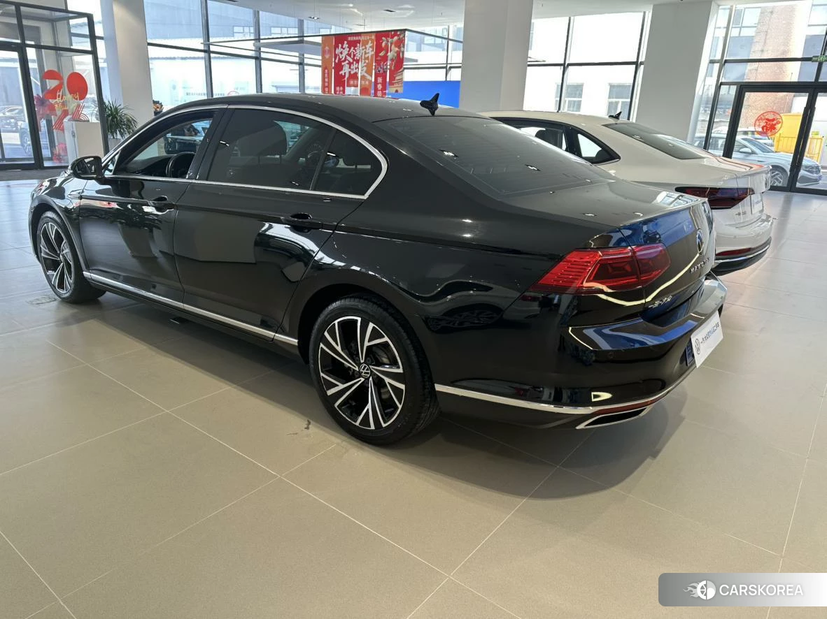 Volkswagen Magotan id 4420269 из Китая 8