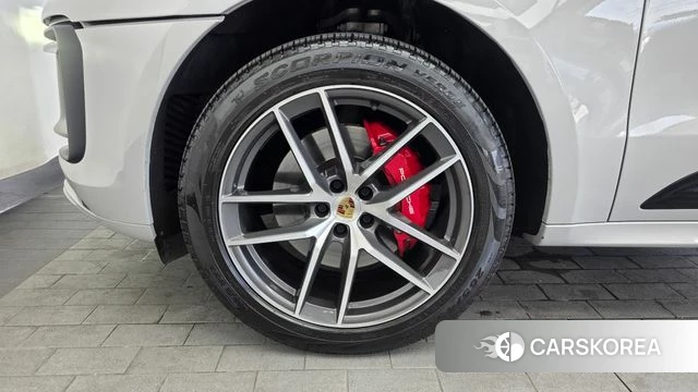 Porsche Macan id 4329849 из Кореи 28