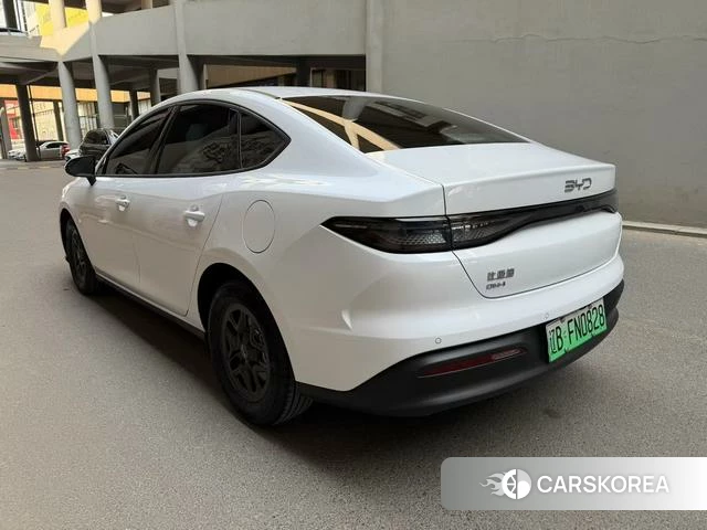 BYD Seal 05DM 2025 Белый из Китая, фото 5