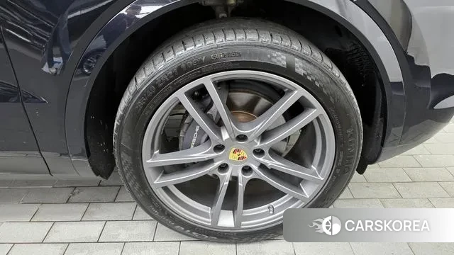 Porsche Cayenne (PO536) id 3243215 из Кореи 15