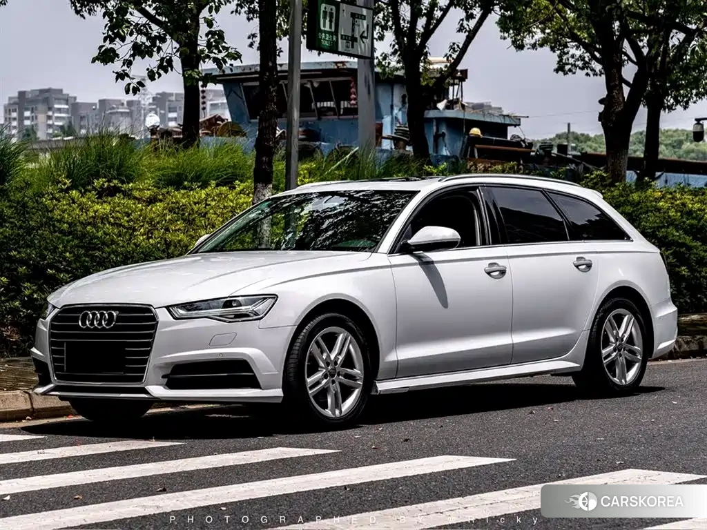 Audi A6 2019 Белый из Китая, фото 5