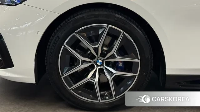 BMW 5 Series (G60) id 3442400 из Кореи 15