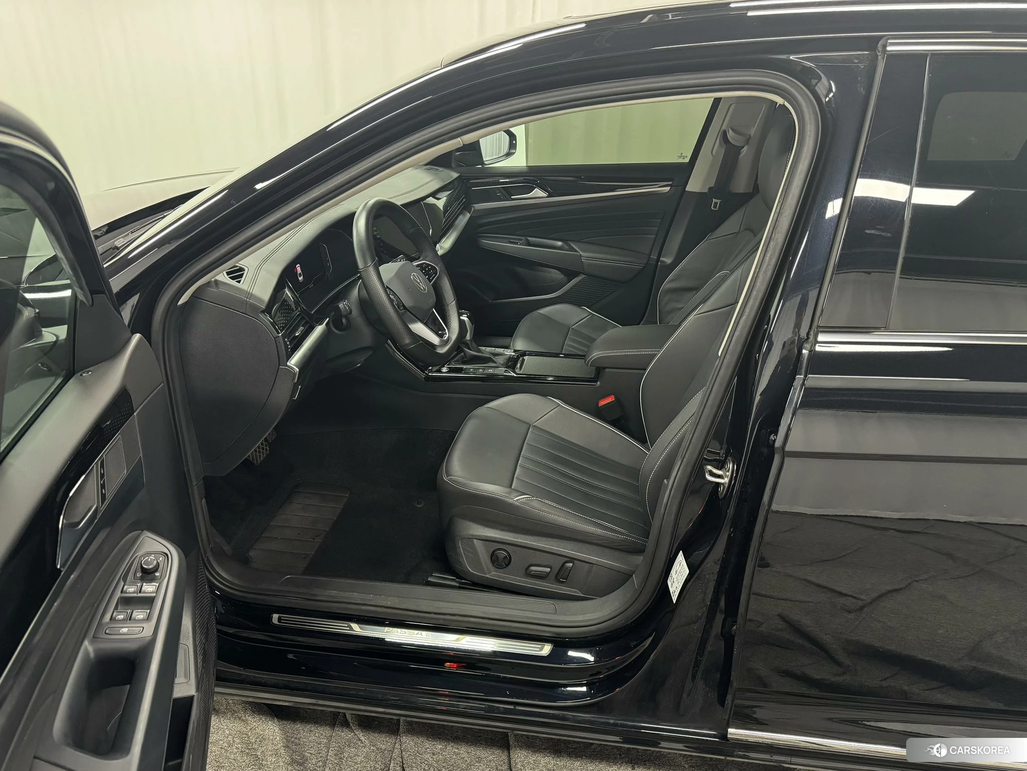 Volkswagen Passat id 4512519 из Китая 15