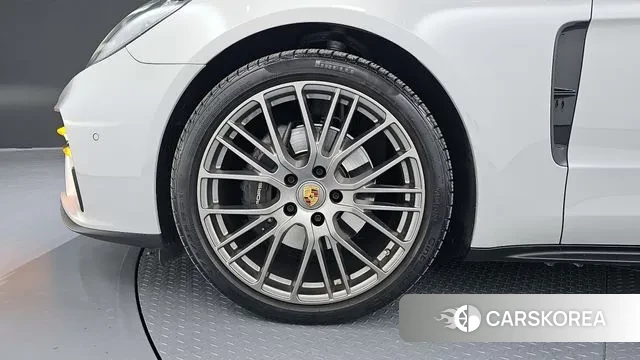 Porsche Panamera (971) id 3591055 из Кореи 15