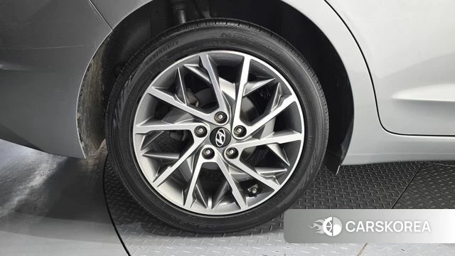 Hyundai The New Avante AD id 4417172 из Кореи 15