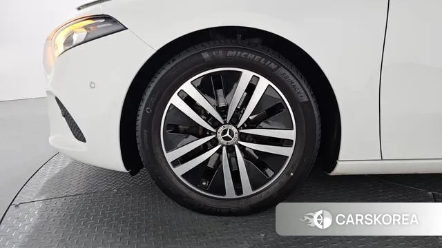 Mercedes-Benz A-Class W177 id 3468607 из Кореи 16