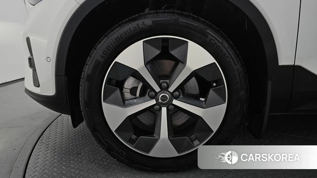 Volvo XC40 id 4670582 из Кореи 15