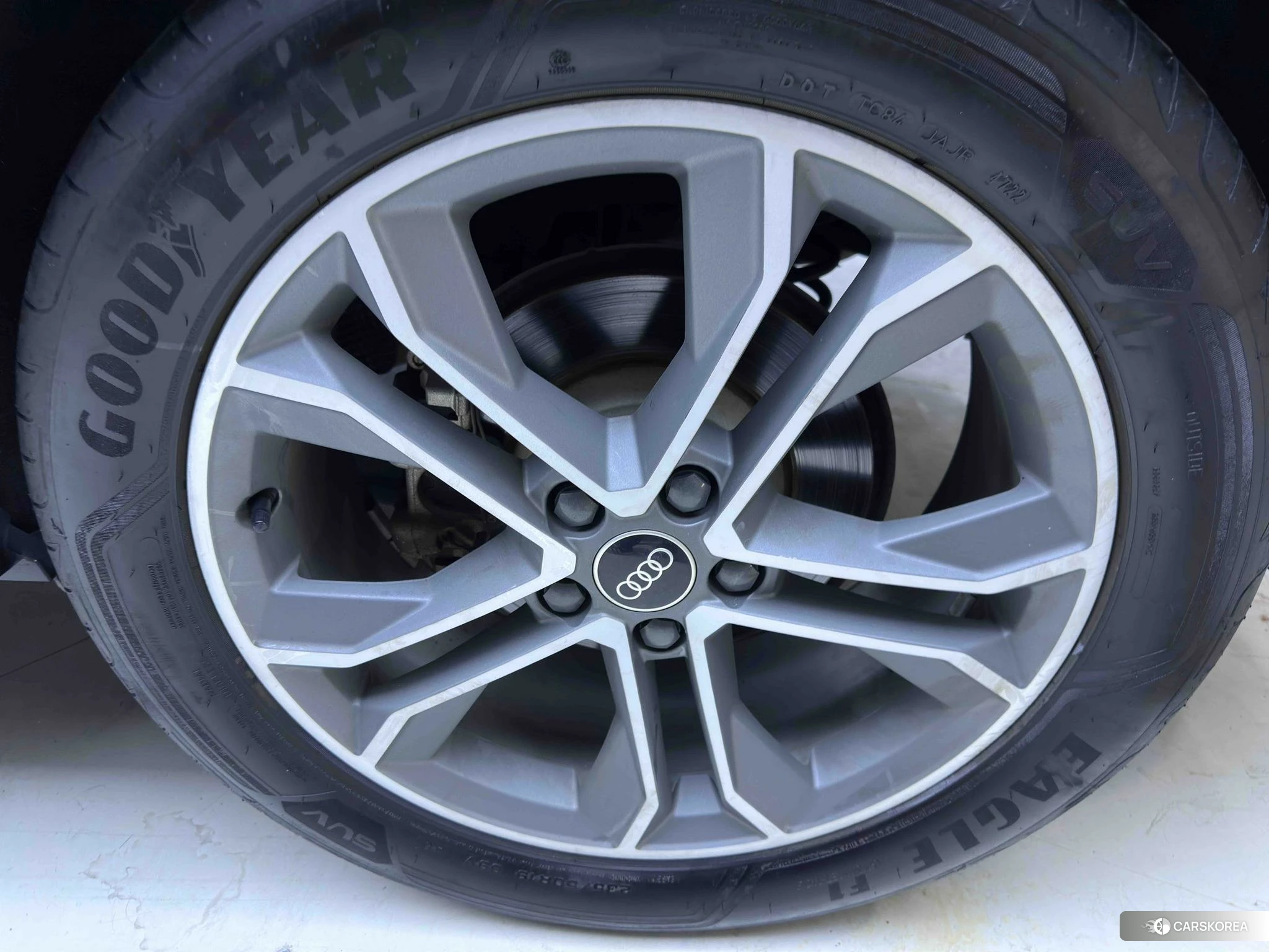 Audi Q3 id 4461488 из Китая 18