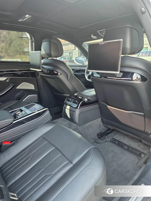 Audi A8 (D5) 2020 Серебряный из Кореи, фото 5