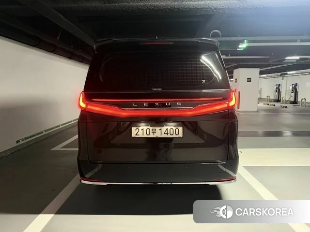 Lexus LM Second Generation id 4300510 из Кореи 15