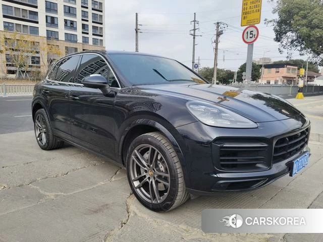 Porsche Cayenne 2021 Темно-серый из Китая, фото 5