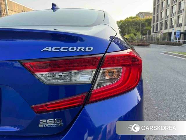 Honda Accord id 4240547 из Китая 8
