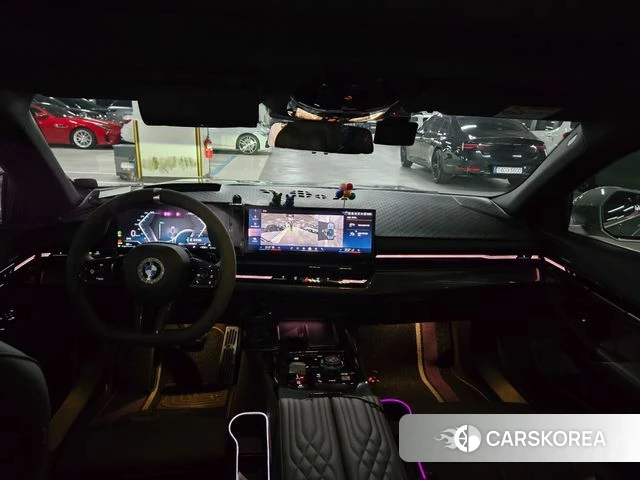 BMW 5 Series (G60) id 3922043 из Кореи 15