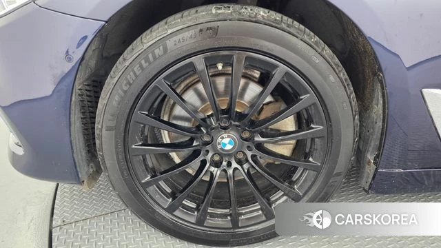 BMW 5 Series (G30) id 4620003 из Кореи 32