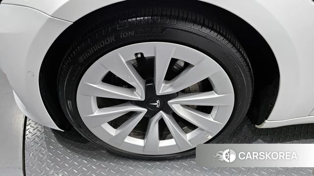 Tesla Model 3 id 4303101 из Кореи 25