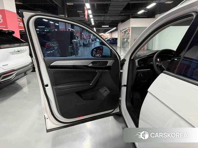Volkswagen Tanyue id 4274328 из Китая 39