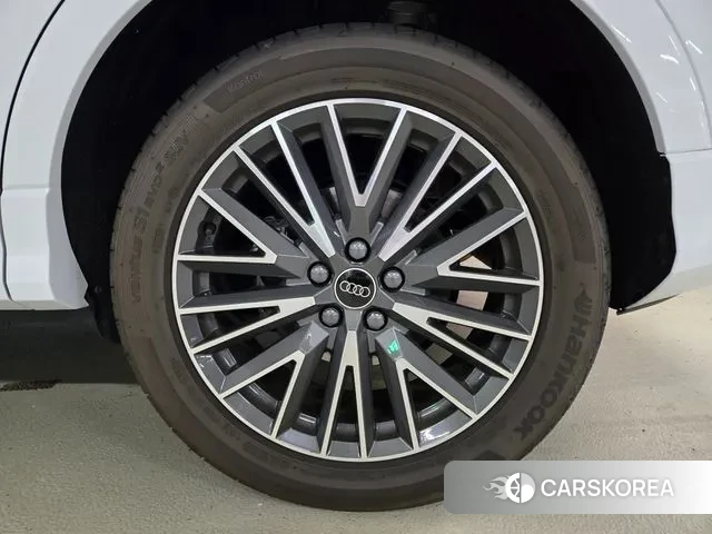 Audi Q3 (F3) id 3006765 из Кореи 14