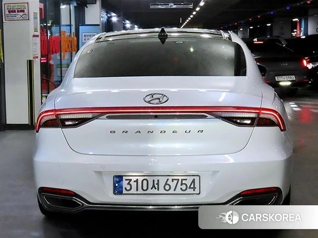 Hyundai The New Grandeur IG id 4619373 из Кореи 15