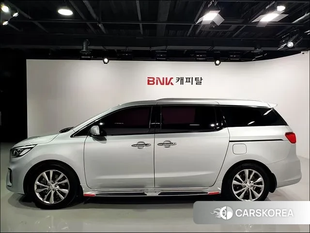 Kia The New Carnival id 3390979 из Кореи 15