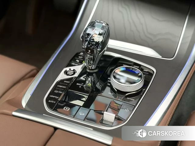 BMW X7 id 4254688 из Китая 9