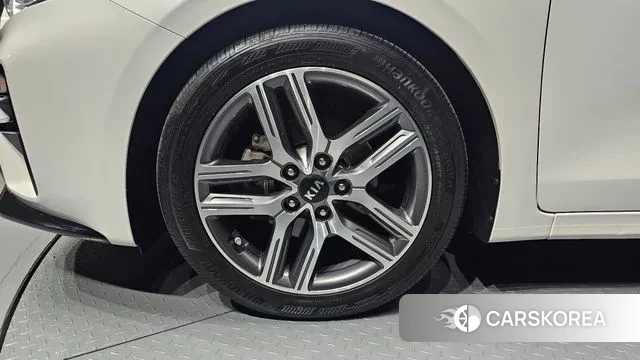 Kia Come New K3 id 2976660 из Кореи 15