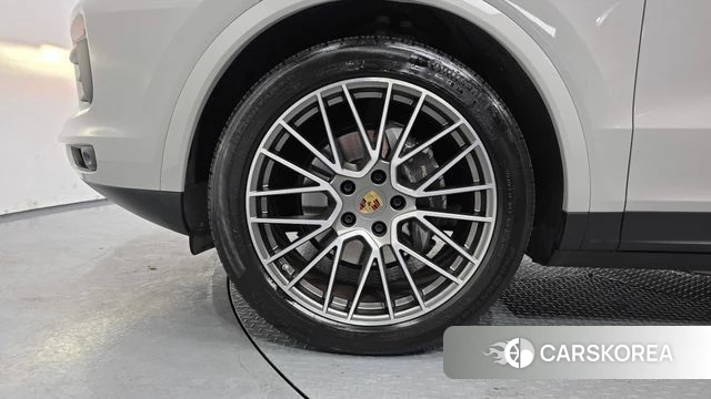 Porsche Cayenne (PO536) id 3818239 из Кореи 15